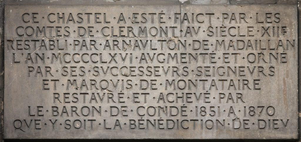 03 - Montataire - Chateau - Plaque