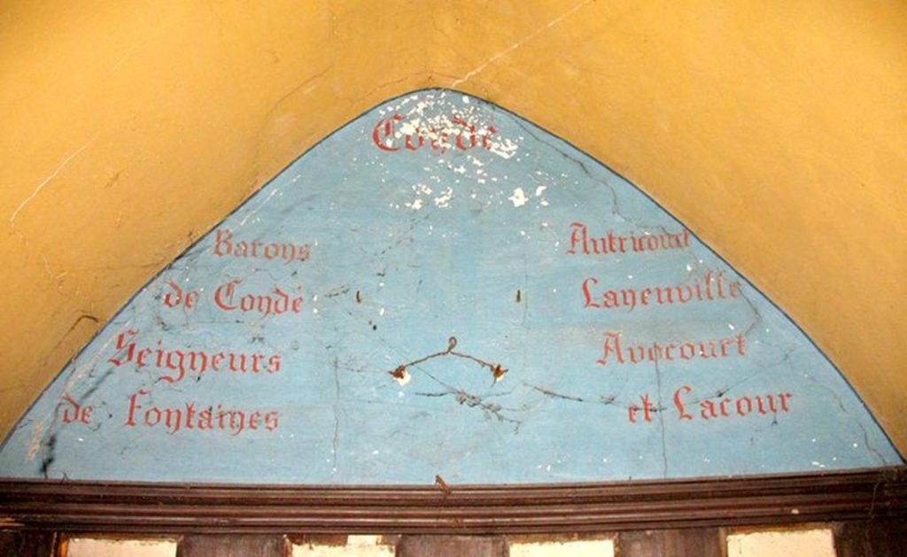 07 - Montataire - Chateau - Interieur peinture