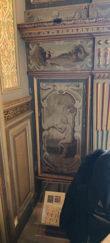 10 - Montataire - Chateau - Interieur