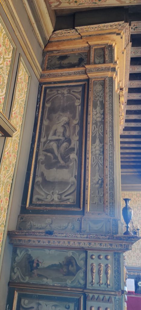 11 - Montataire - Chateau - Interieur