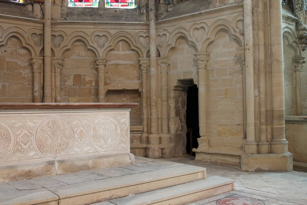 30 - Montataire - Interieur Eglise Abside