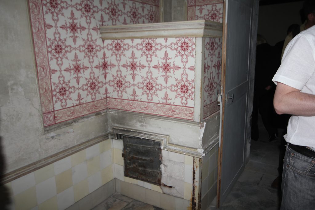 52 - Montataire - Chateau - Interieur - Salle de bain