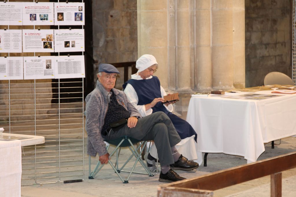 81 - Montataire - Interieur Eglise