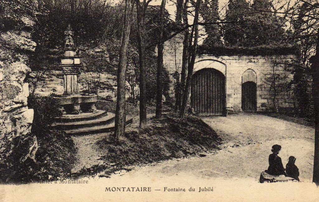 03 - Montataire - La fontaine du jubilée