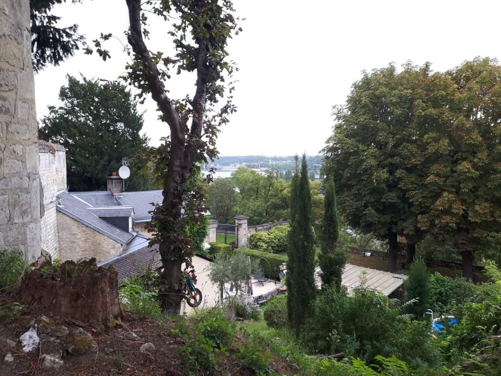 104b - Montataire - Chateau - Vue panorama