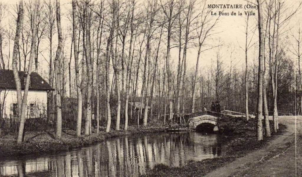 109 - Montataire - Le Thérain - le pont de la ville
