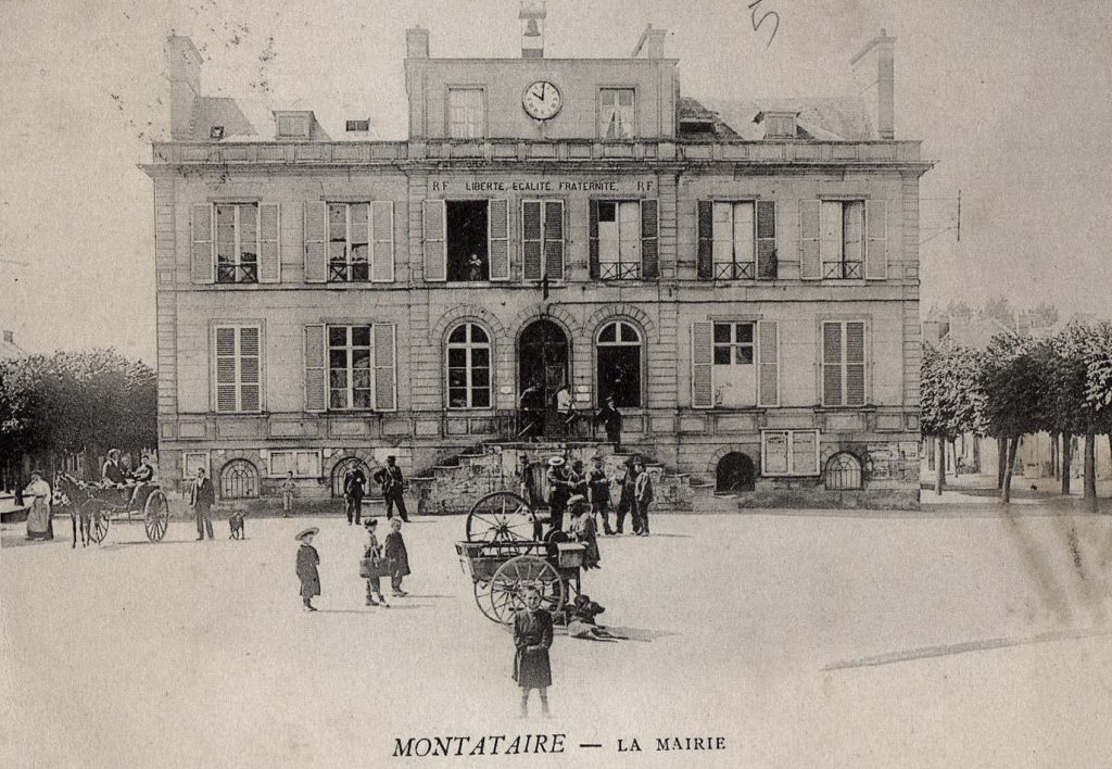 113 - Montataire - Mairie