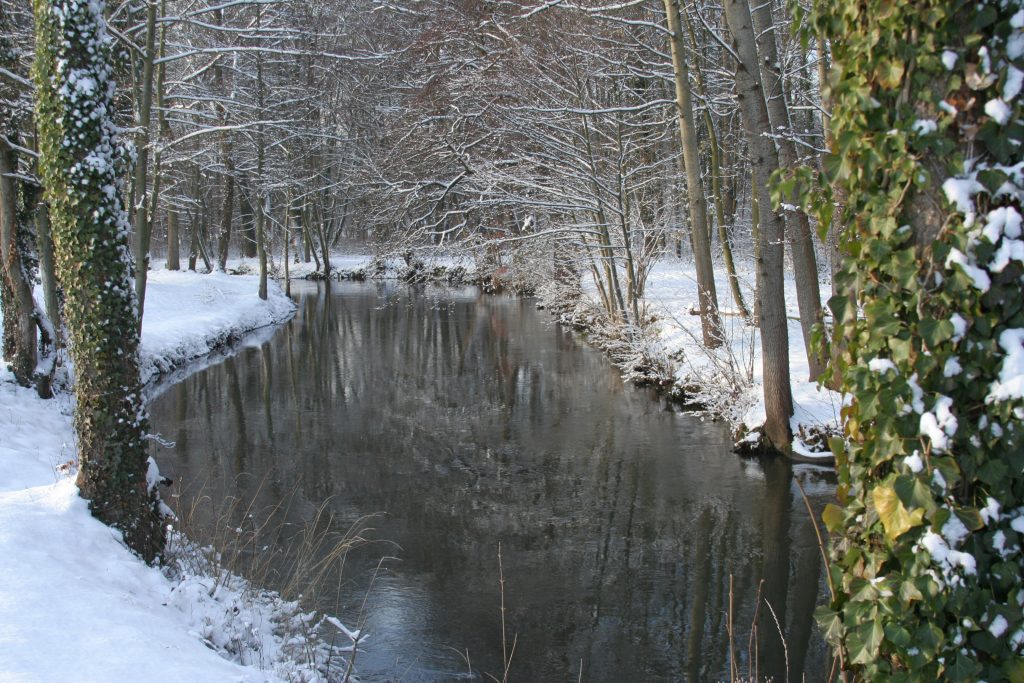 187 - Montataire - Le Thérain - Neige