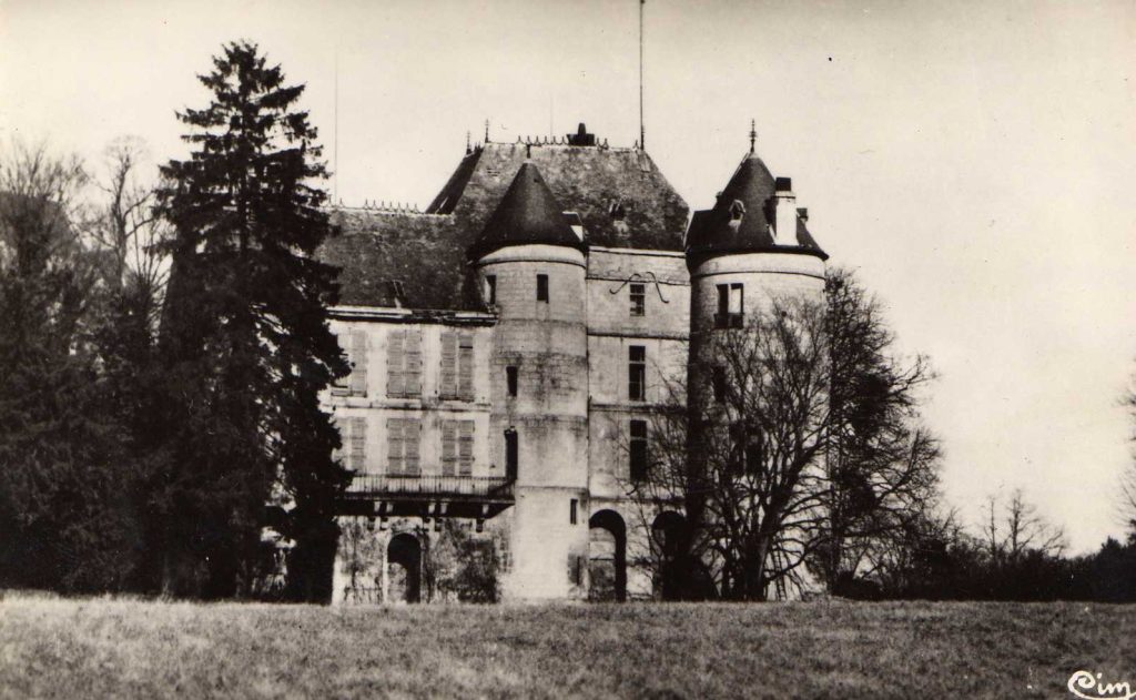 19 - Montataire Le Chateau