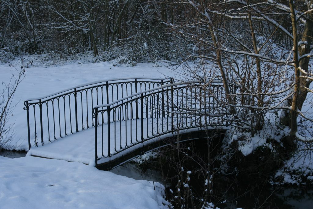 192 - Montataire - Le Thérain - Neige