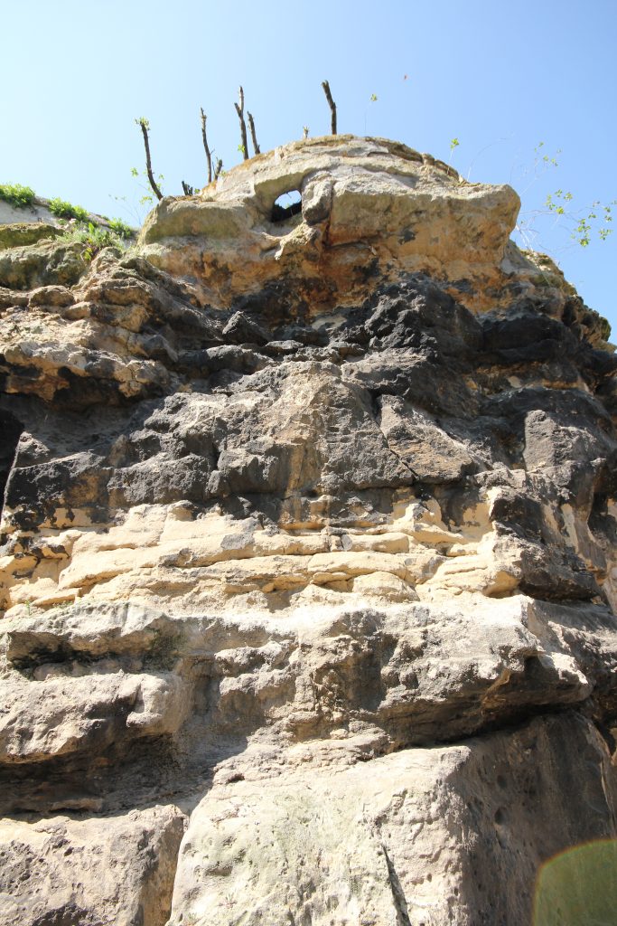 216 - Montataire Le Chateau - Ramparts - chenin de ronde