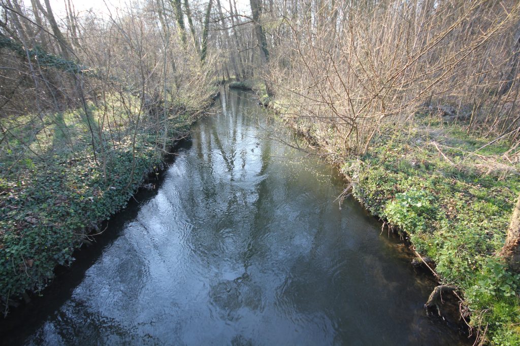 222 - Montataire - Le Thérain