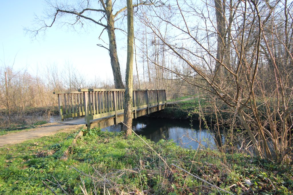 224 - Montataire - Le Thérain