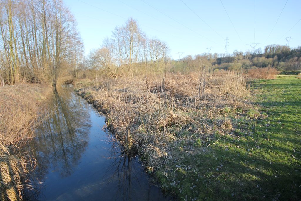 232 - Montataire - Le Thérain