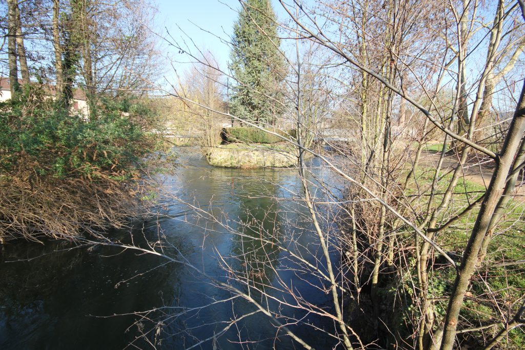 238 - Montataire - Le Thérain - Pont Mairie