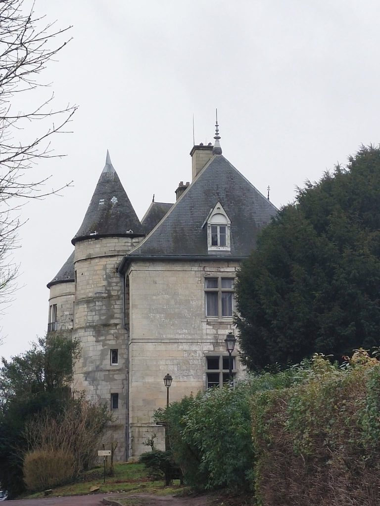 54b - Montataire Le Chateau - Derrière