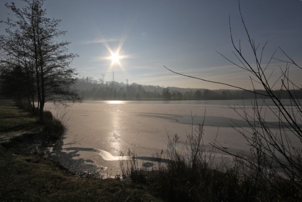 605 - Montataire - Rue Andrée Ginisti - Parc urbain - Etang