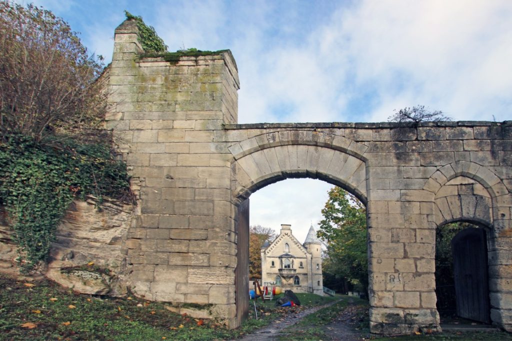 65- Le petit chateau (khardys)