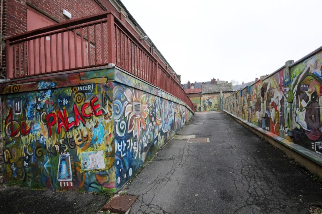 DEPORTES PALACE FRESQUE IMG_1201