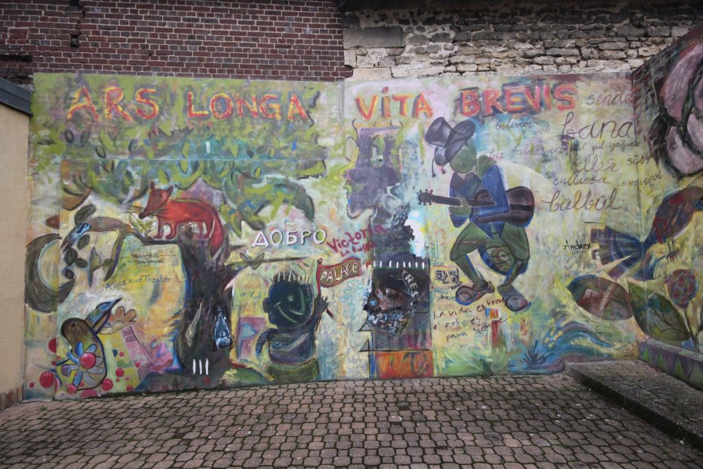 DEPORTES PALACE FRESQUE IMG_1203