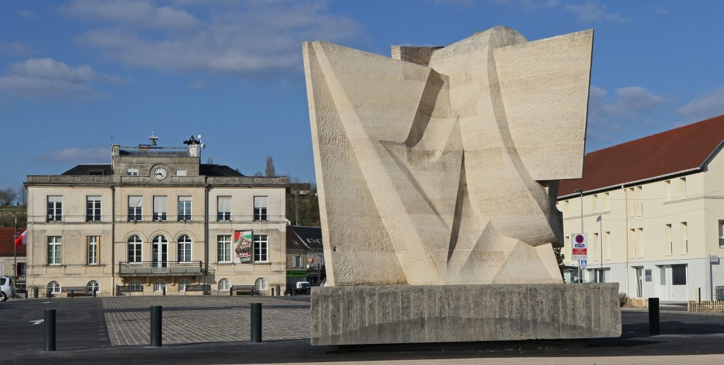 GENIE SCULPTURE DUFOIS C7D_6184