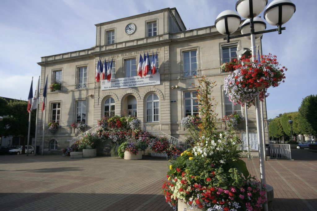 MAIRIE DEVANT _MG_0356