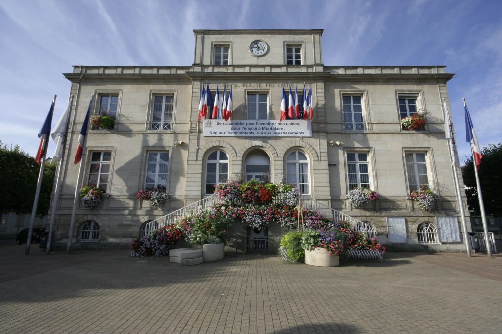 MAIRIE DEVANT _MG_0362