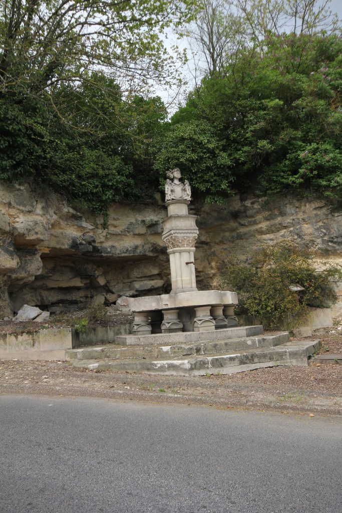 MARRONNIERS FONTAINE IMG_0744