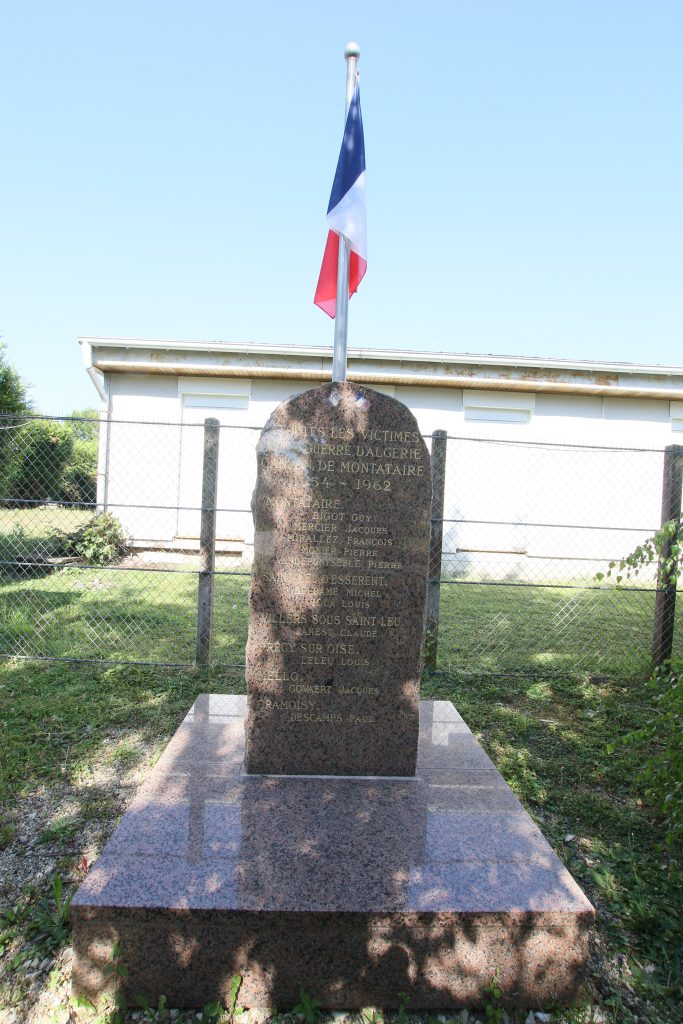 MOQUET STELE ALGERIE C7D_8207