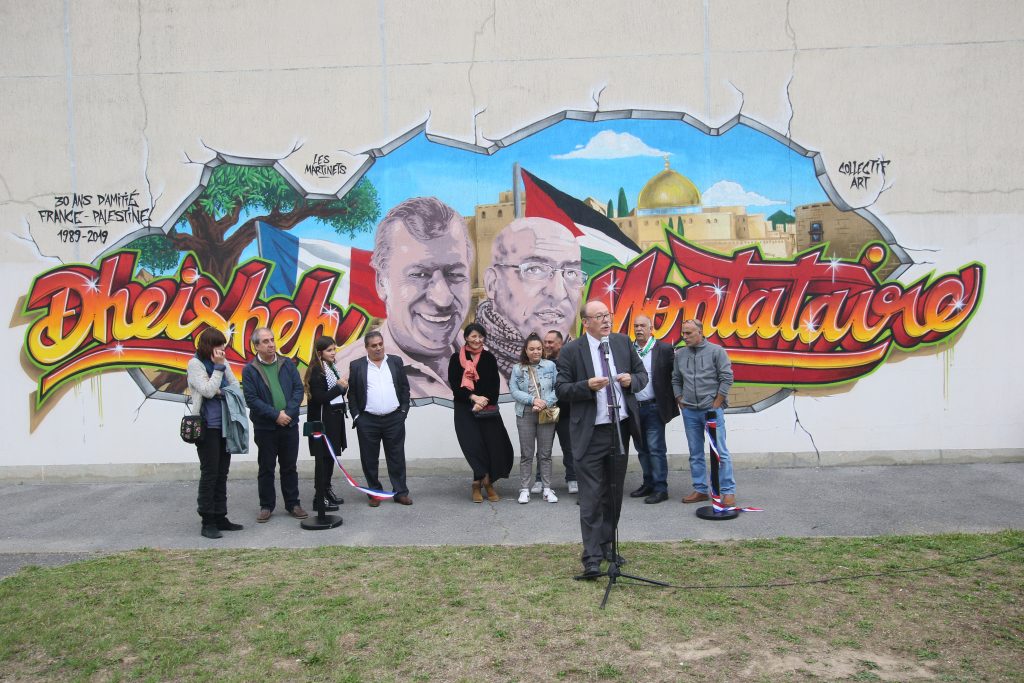 Page 22-08 FRESQUE Dheisheh C7D_9726 LIVRE