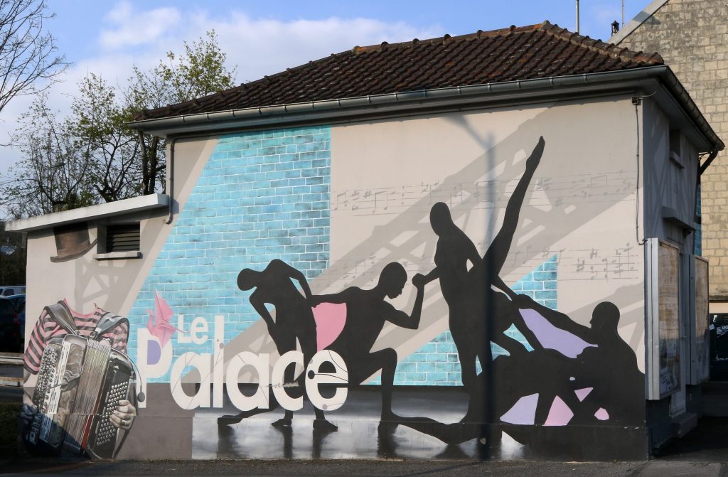 Page 36-04 PALACE FRESQUE ENTREE C7D_6745 LIVRE