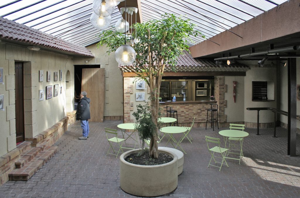 Page 36-07 PALACE _MG_8868 bis LIVRE