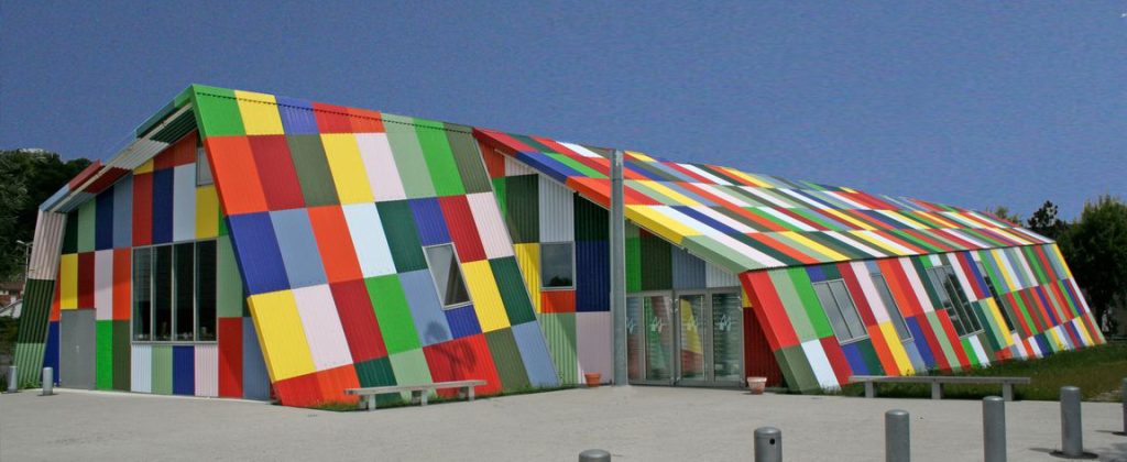 Page-47-03-SALLE-DES-RENCONTRES