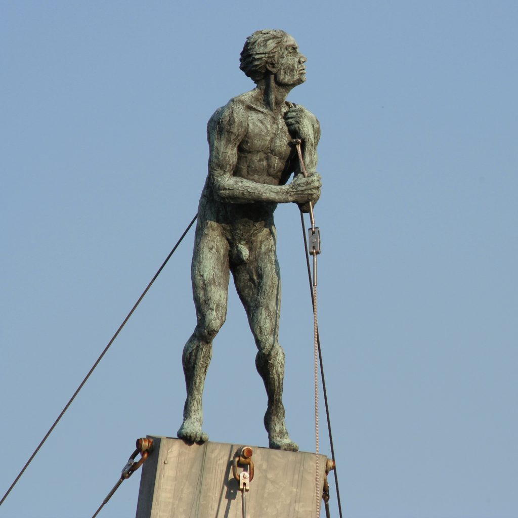 Page 48-02 ROND-POINT PATHE IMG_2316 LIVRE