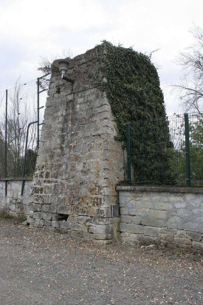 Petit Chateau CHEMINEE _MG_2076 [1600x1200]