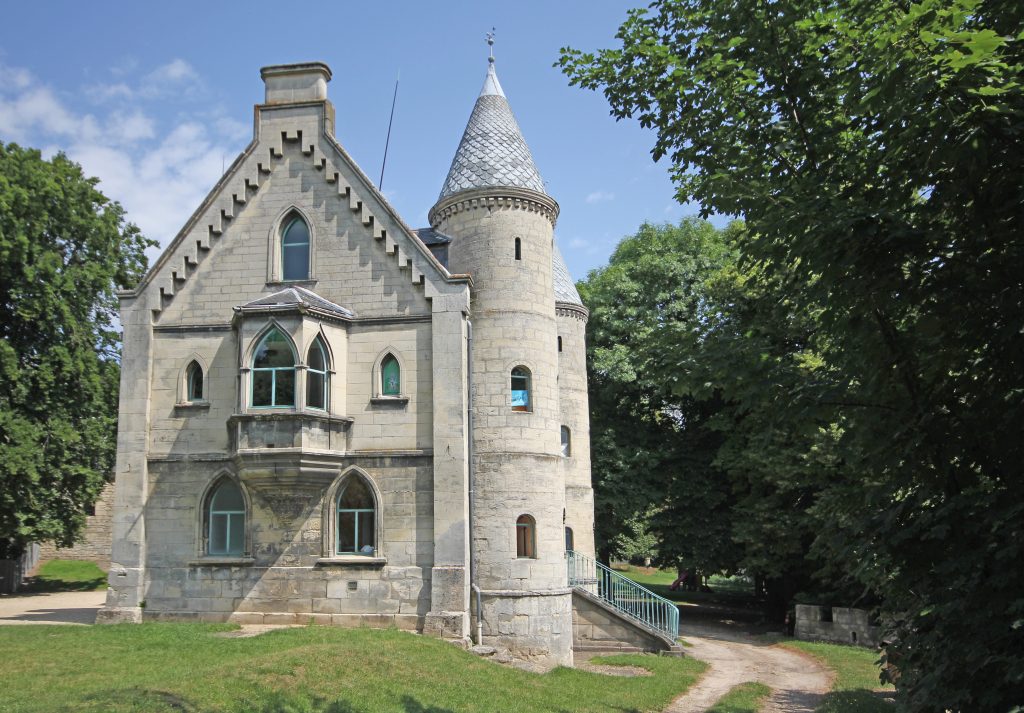 Petit Chateau IMG_5920 bis