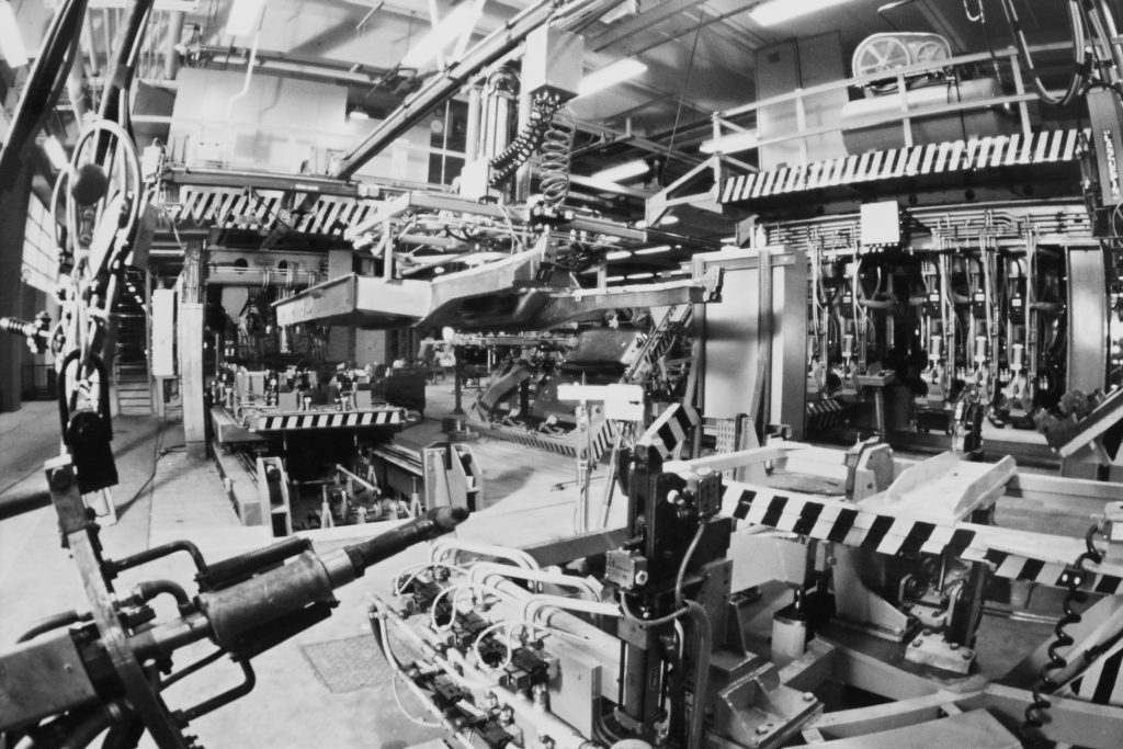 Tolerie Soudage des chassis et des caisses C7D_9351