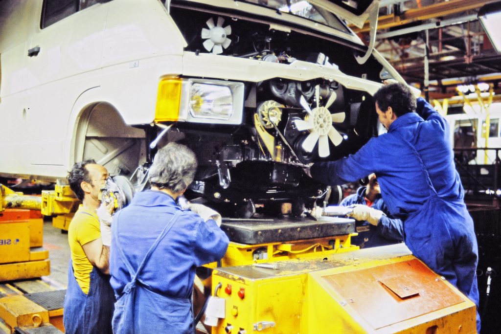 Trafic Pose moteur C7D_7862