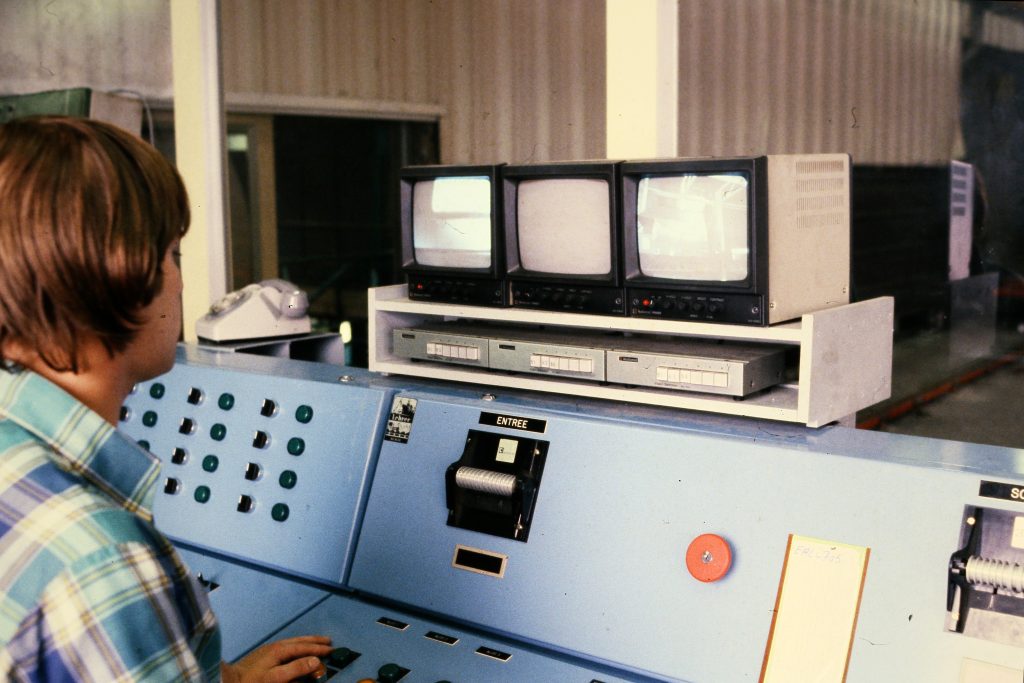 Tristock poste de gestion des entrees-sorties C7D_7868