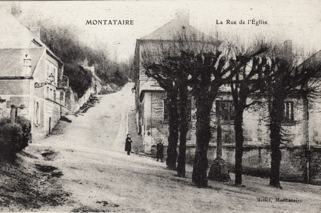 05 – Montataire – rue de l&rsquo;église – le calvaire