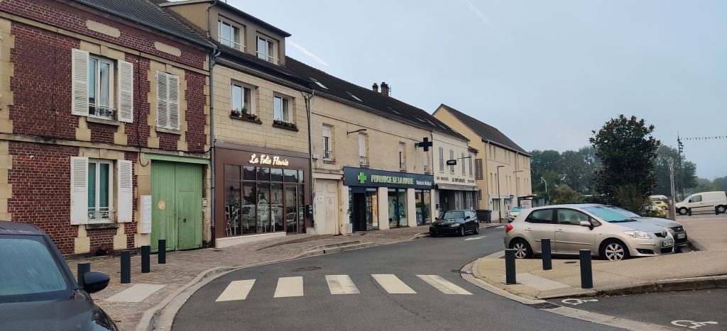 10 – Montataire – Autour Place Auguste Génie