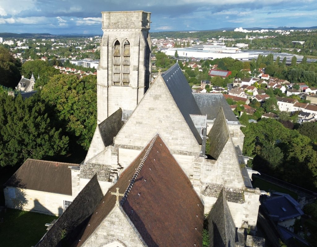 105 – Montataire – Rue de l&rsquo;église – Drone