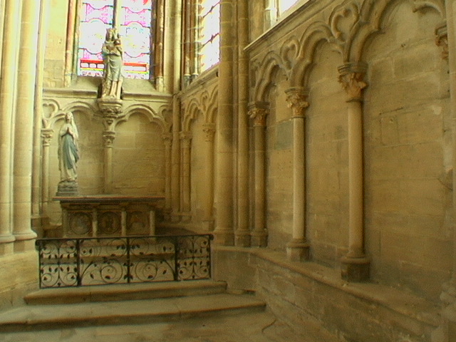 115 – Montataire – Interieur Eglise – Chapelle