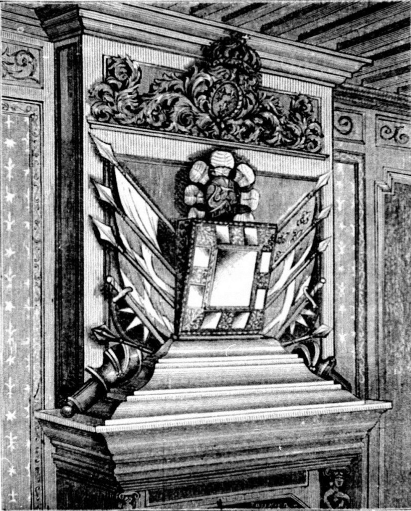 13 – Montataire – Deco haut d’une cheminée