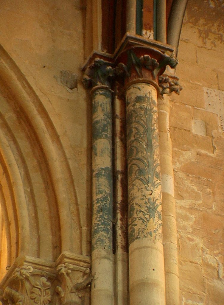 130 – Montataire – Interieur Eglise peinture
