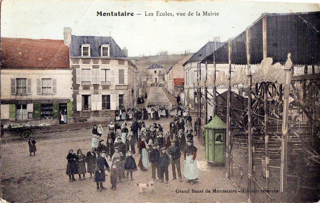 17 – Montataire – Place Auguste Génie – Nord -Rodier