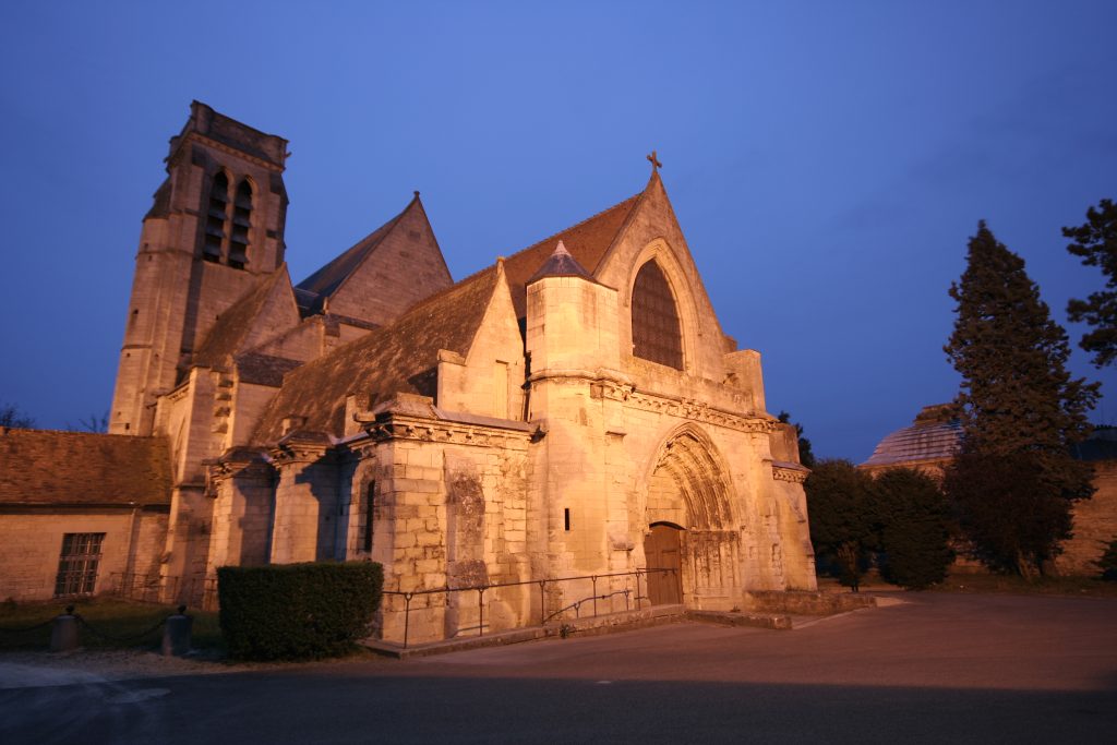 32 – Montataire – Eglise côté nord
