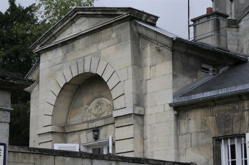 36 – Montataire Le Château – Maison gardien
