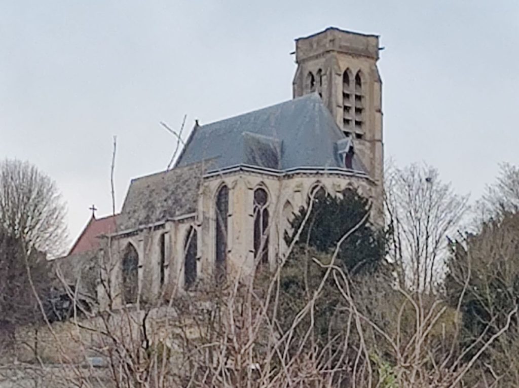 47 – Montataire – Eglise
