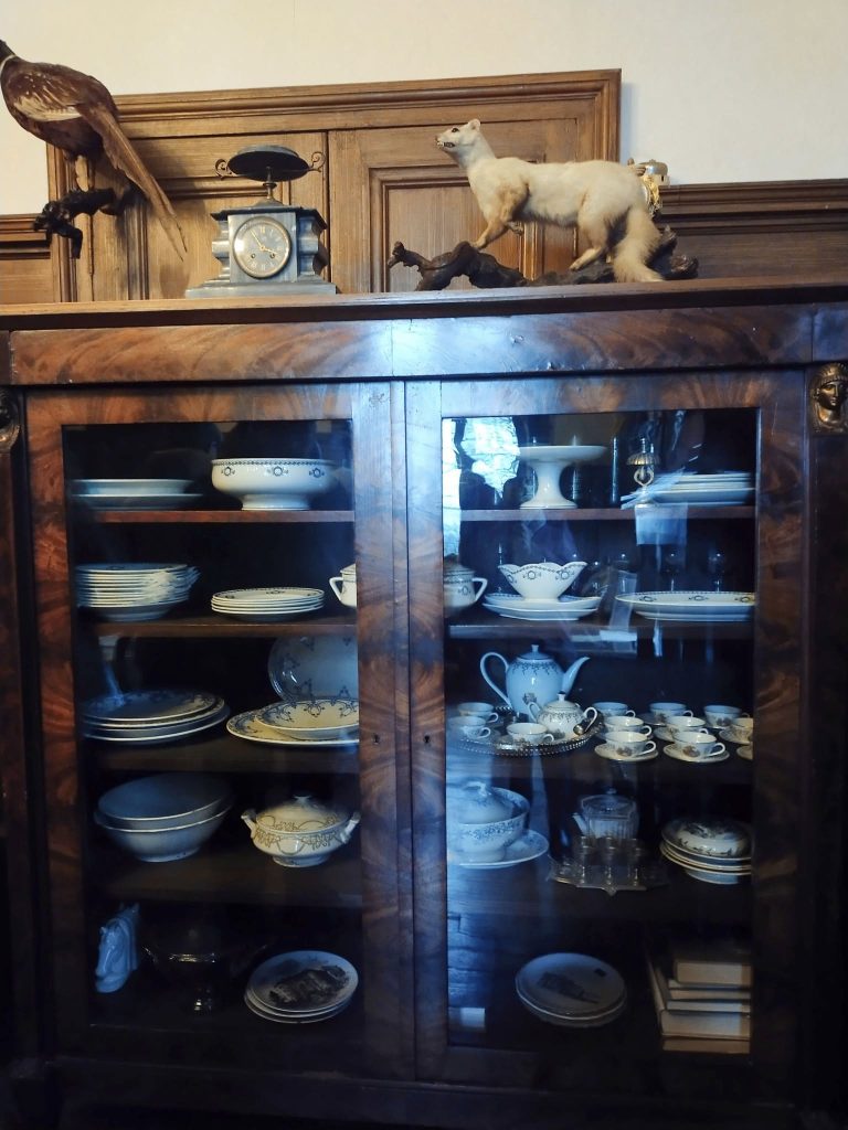 49b – Montataire – Chateau – Interieur